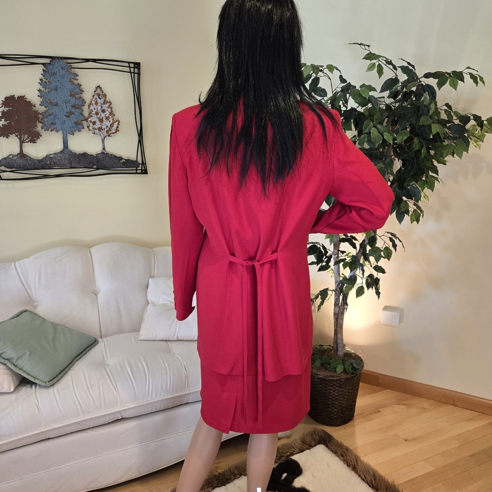 Lew Magram 3-Piece Red Woman's Suit, Jacket, Skirt, Slacks, Size 12 - Picture 5 of 16